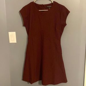 Banana Republic petite dress size 6 maroon